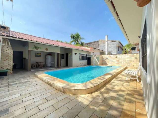 Casa com 4 dormitórios à venda, 189 m² por R$ 898.000,00 - Cibratel - Itanhaém/SP