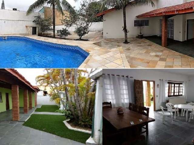 Casa com 3 dormitórios à venda, 520 m² por R$ 550.000,00 - Belas Artes - Itanhaém/SP