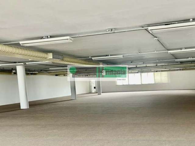 Conjunto c/ 553m² em vão livre. A 350m do Metrô República.