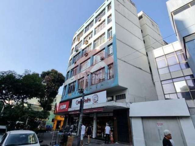 Rua Carodoso de Morais, Bonsucesso. Apartamento com 2 quartos, 60m,  portaria.