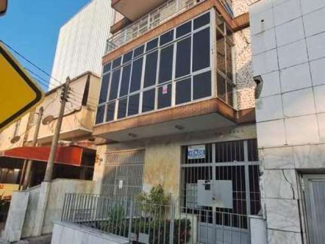 Apartamento Rua Felisbelo Freire, Ramos. 2 quartos mais dependência. 2 vagas.