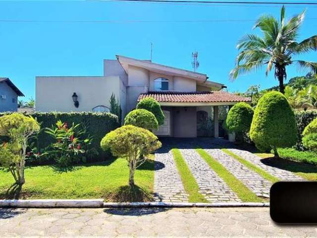 Casa em Condomínio para Venda em Guarujá, Jardim Acapulco, 3 dormitórios, 3 suítes, 4 banheiros, 4 vagas