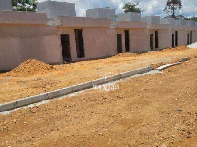 Casas em construção em Santa Luzia bairro Liberdade