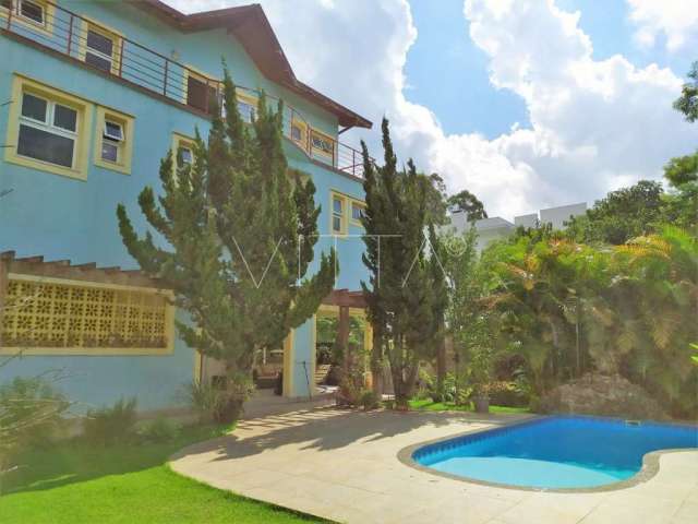 Casa em condomínio fechado com 4 quartos à venda na Rua Grande Otelo, 30, Jardim Indaiá, Embu das Artes por R$ 1.890.000