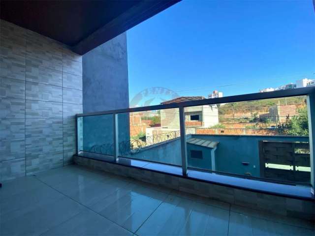 Apartamento duplex no Res. Bethânia - Santana do Paraíso