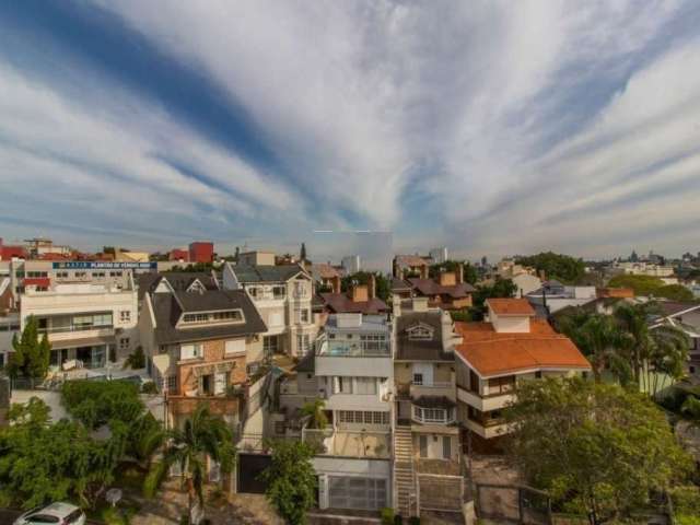 Apartamento com 3 quartos à venda na Avenida General Barreto Viana, 1065, Chácara das Pedras, Porto Alegre por R$ 460.000