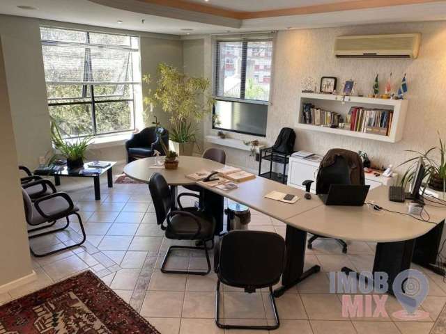 Sala comercial à venda na Rua Felicíssimo de Azevedo, 53, Auxiliadora, Porto Alegre por R$ 225.000