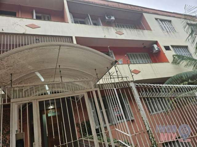 Apartamento com 3 quartos para alugar na General Neto, 435, Moinhos de Vento, Porto Alegre por R$ 2.200