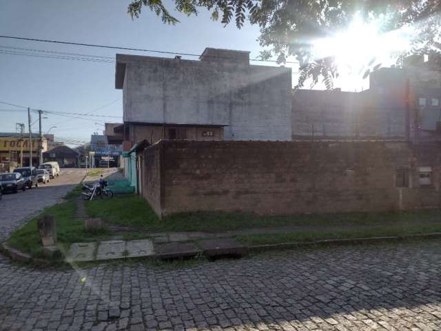 Terreno à venda na Rua Bolívia, 30, Vila Ipiranga, Porto Alegre por R$ 750.000