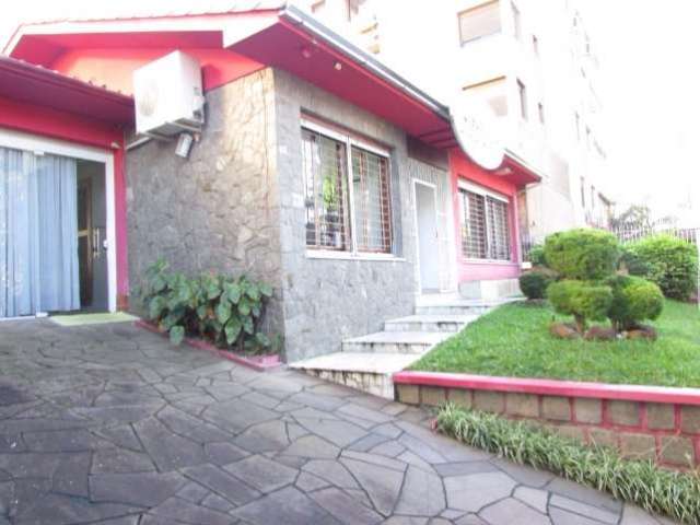 Casa comercial à venda na Avenida Quito, 396, Jardim Lindóia, Porto Alegre por R$ 1.399.000