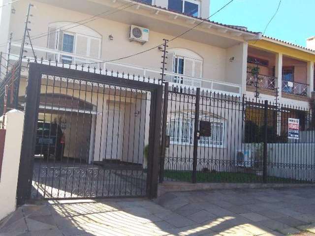 Casa com 3 quartos à venda na Rua Alberto Silva, 1718, Vila Ipiranga, Porto Alegre por R$ 980.000