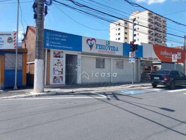 Casa com 3 dormitórios à venda, 138 m² por R$ 920.000,00 - Centro - Caçapava/SP