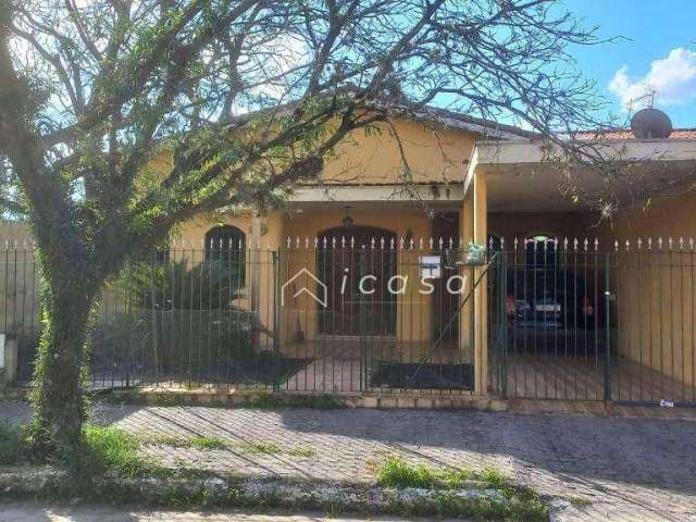 Casa com 3 dormitórios à venda, 193 m² por R$ 640.000,00 - Vila São João - Caçapava/SP