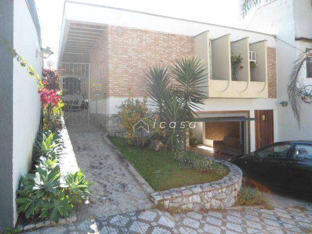 Casa com 5 dormitórios à venda, 217 m² por R$ 750.000,00 - Jardim Santa Clara - Taubaté/SP