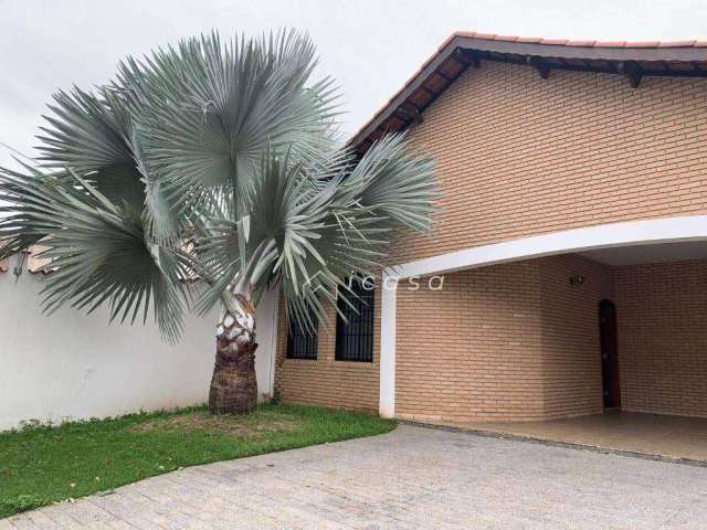 Casa com 4 dormitórios à venda, 234 m² por R$ 1.200.000,00 - Vila Resende - Caçapava/SP