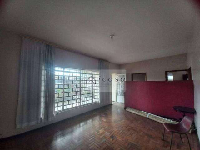 Casa com 5 dormitórios à venda, 298 m² por R$ 2.130.000,00 - Vila São João - Caçapava/SP