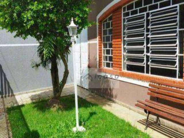 Casa com 3 dormitórios à venda, 300 m² por R$ 690.000,00 - Jardim Santa Maria - Jacareí/SP