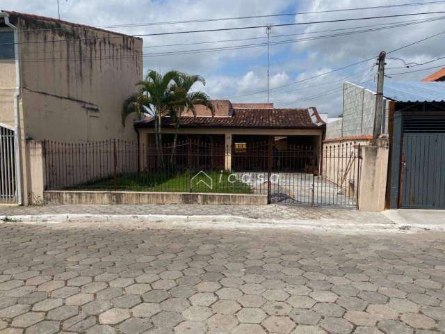 Casa com 3 dormitórios à venda, 140 m² por R$ 660.000,00 - Vila São João - Caçapava/SP