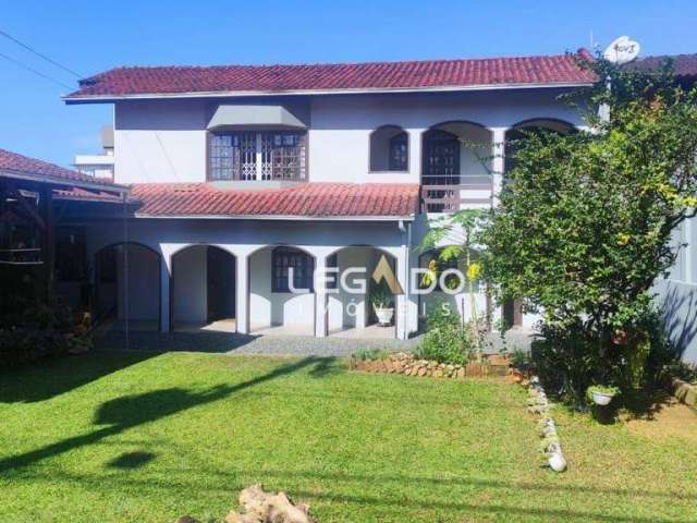 Casa com 3 dormitórios (1 suíte) à venda, 164 m² por R$ 670.000 - Jardim Iririú - Joinville/SC