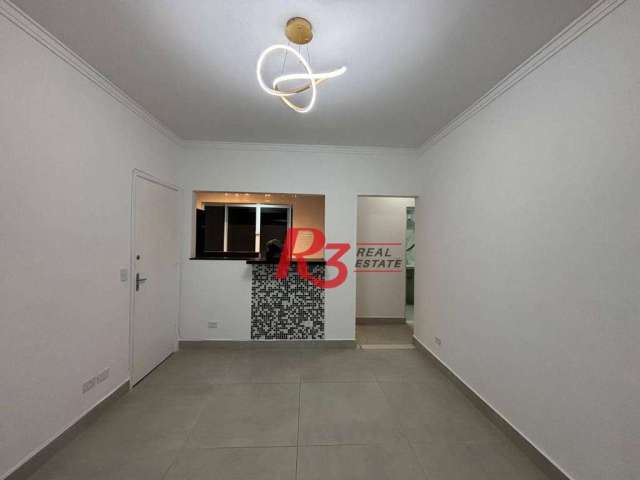 Apartamento com 2 dormitórios reformado à venda, 70 m² por R$ 470.000 - Gonzaga - Santos/SP