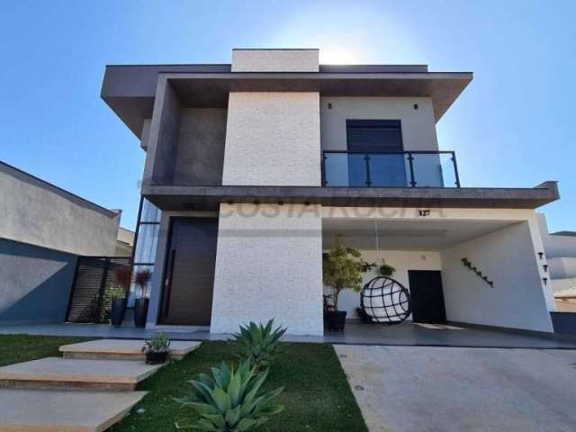 Casa com 3 dormitórios à venda, 220 m² por R$ 1.500.000,00 - Condomínio Central Parque - Salto/SP