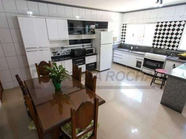 Casa com 3 dormitórios à venda, 240 m² por R$ 480.000,00 - São Pedro São Paulo - Salto/SP