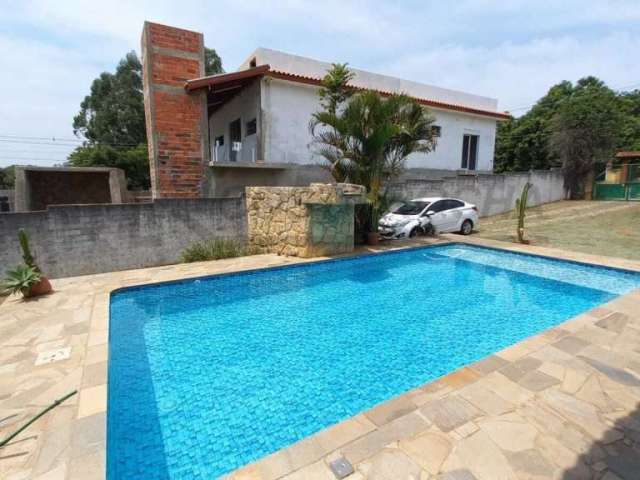 Casa à venda, 200 m² por R$ 680.000,00 - Condomínio Terras de Santa Rosa - Salto/SP