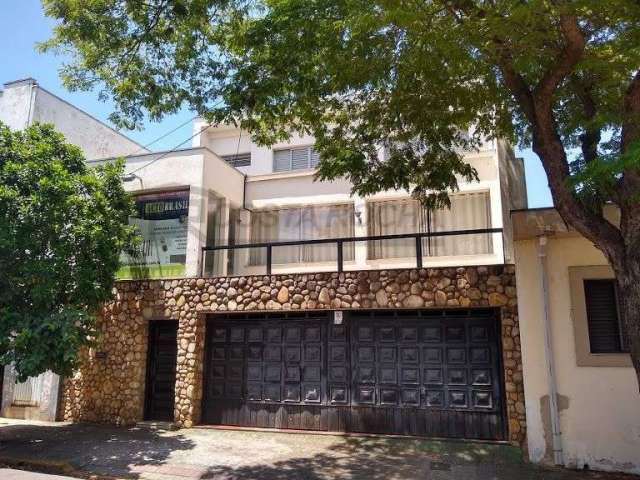 Casa com 5 dormitórios à venda, 413 m² por R$ 1.200.000,00 - Centro - Salto/SP