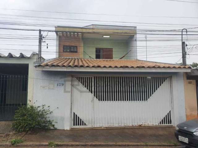 Casa com 3 dormitórios à venda, 226 m² por R$ 480.000,00 - Jardim D'Icaraí - Salto/SP