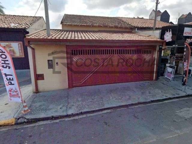 Casa com 3 dormitórios à venda, 221 m² por R$ 700.000,00 - Centro - Salto/SP