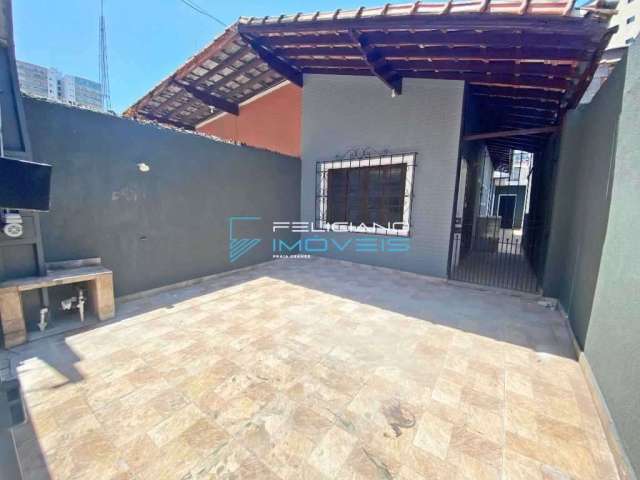 Casa em condomínio fechado com 2 quartos à venda na Rua Pajé, Tupi, Praia Grande, 60 m2 por R$ 395.000