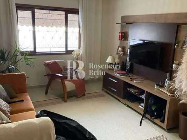 Casa com 2 quartos à venda na Rua Claro José da Motta, 135, Vila São José, Taubaté, 150 m2 por R$ 500.000