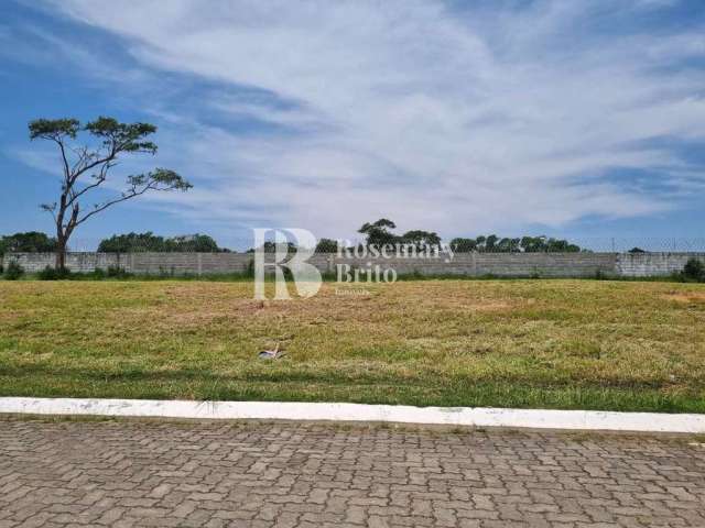 Terreno em condomínio fechado à venda na Estrada Municipal João Gadioli, 25, Quiririm, Taubaté, 360 m2 por R$ 244.000