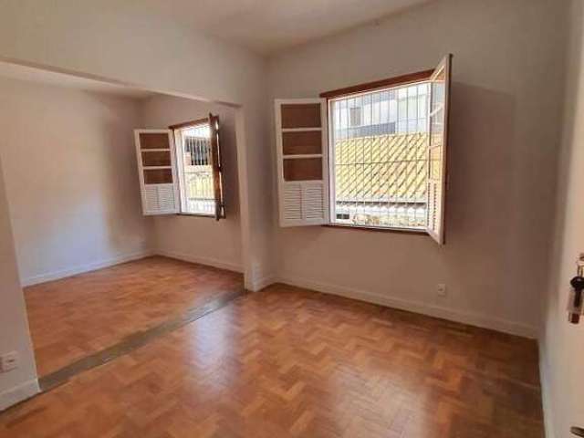 Apartamento à venda, 3 quartos, 1 suíte, Lourdes - Belo Horizonte/MG