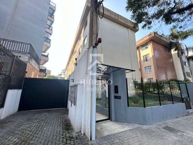 Apartamento com 3 quartos à venda na Rua Castro, 998, Água Verde, Curitiba por R$ 395.000