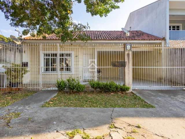 Casa com 3 quartos à venda na Rua Rosália Stanczyk, 200, Afonso Pena, São José dos Pinhais por R$ 700.000