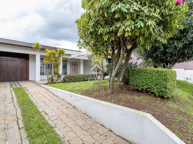 Casa comercial com 3 salas para alugar na Padre Bittencourt, 68, Centro, São José dos Pinhais por R$ 6.000