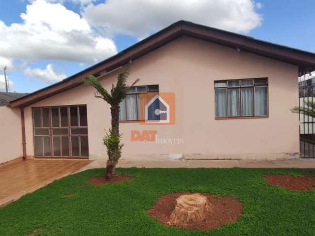 Casa para locação no bairro Neves