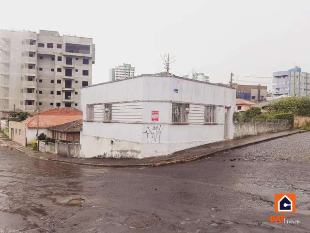 Terreno à venda em Centro