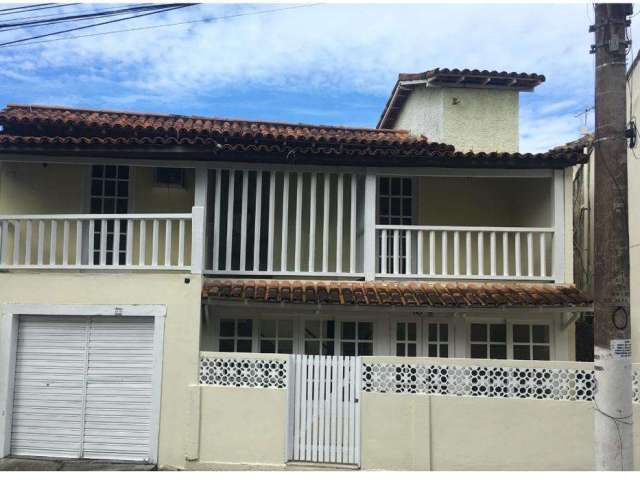 Casa para Venda em Armação dos Búzios, Geribá, 2 dormitórios, 2 suítes, 3 banheiros, 1 vaga