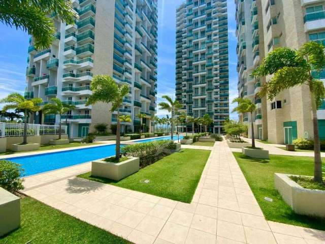 Apartamento com 3 dormitórios à venda, 82 m² por R$ 750.000,00 - Guararapes - Fortaleza/CE