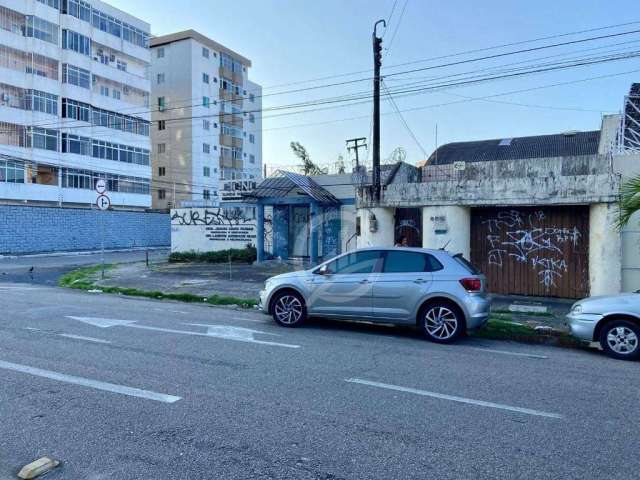 Casa comercial, com 2 dormitórios à venda, 250 m² por R$ 1.100.000 - Bairro De Fatima - Fortaleza/CE