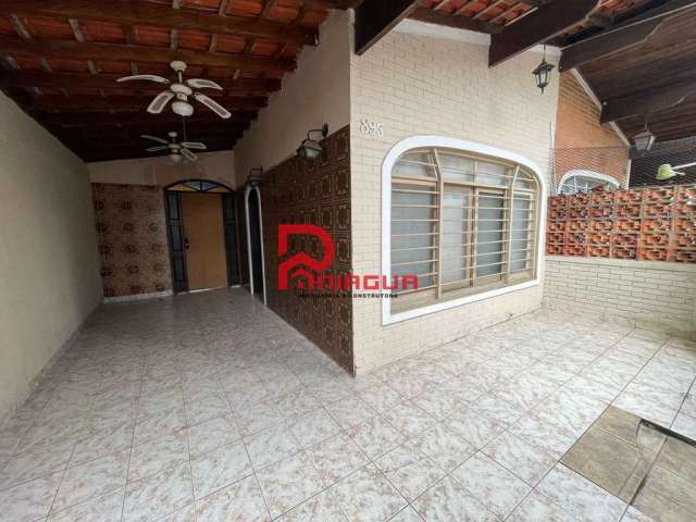 Casa com 2 quartos para alugar na Rua Major Rubens Vaz, 893, Canto do Forte, Praia Grande, 110 m2 por R$ 2.800