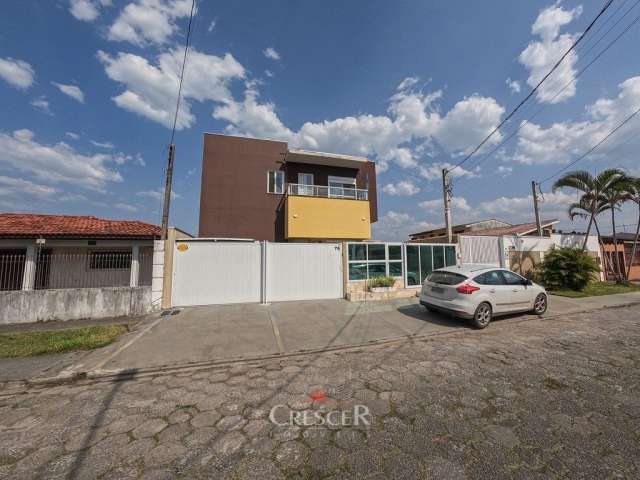 Apartamento garden com piscina no Centro.