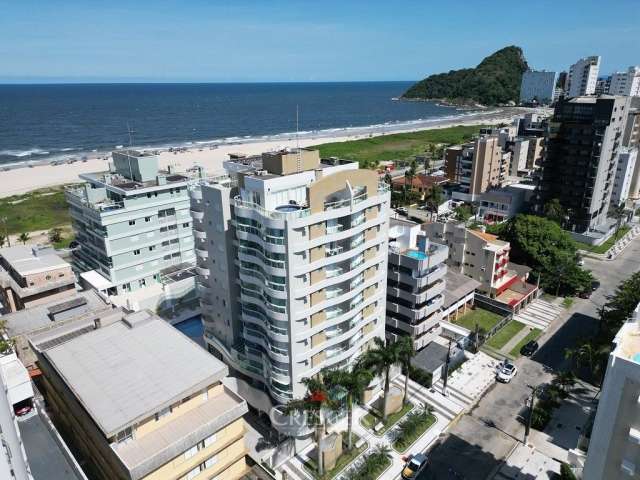 Apartamento com 03 quartos em Caiobá