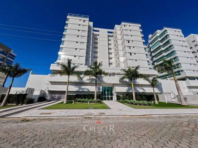 Apartamento alto padrão quadra mar em Caiobá!