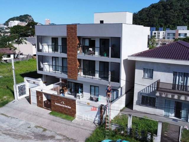 Apartamento NOVO em Caiobá