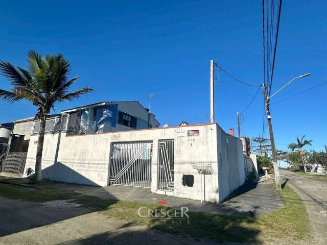 Sobrado com 03 quartos a venda em Matinhos