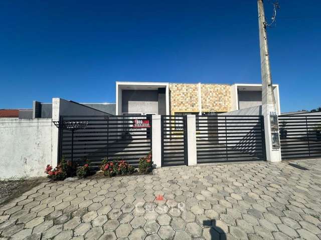 Casa  com 03 quartos a venda em Matinhos