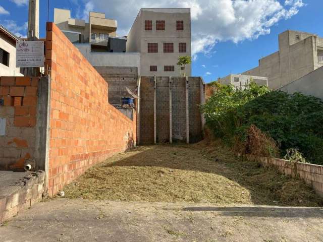 Terreno à venda no Jardim Santa Gertrudes, Jundiaí  por R$ 220.000